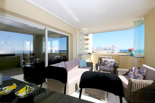 Estepona Port Apartment ELINE