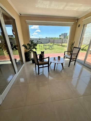 Balkón nebo terasa v ubytování Quequén Necochea