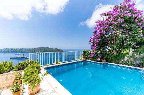 Antique Pearl of Dubrovnik Villa,Panoramic&Sea view with Pool