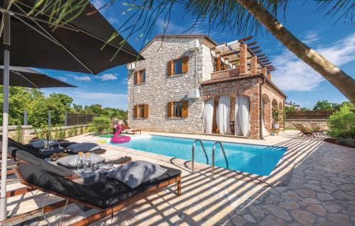 Istrian Oasis in Čabrunići - Haus für 8 Personen