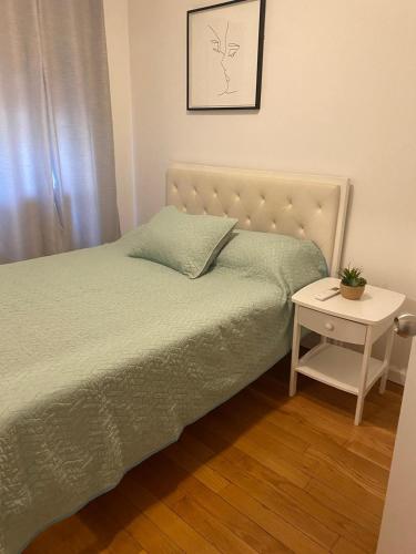 Katil atau katil-katil dalam bilik di Prime Murray Hill 2 BR Gem