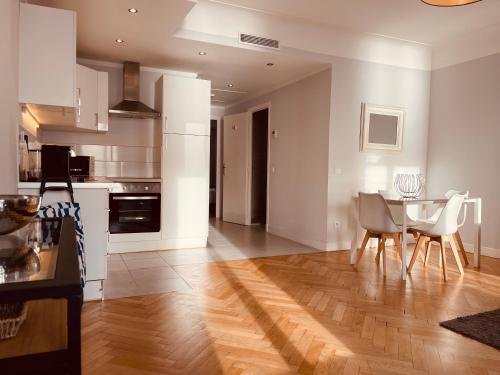 Appartement 2 chambres avec Terrasse Vue sur la Mer