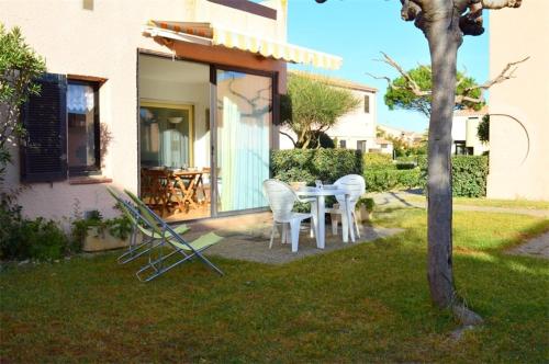 Appart 2 pièces 4 couchages PORT LEUCATE NATURISME PL010-843
