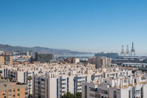 Top Floor Sea View & Terrace in Malaga!
