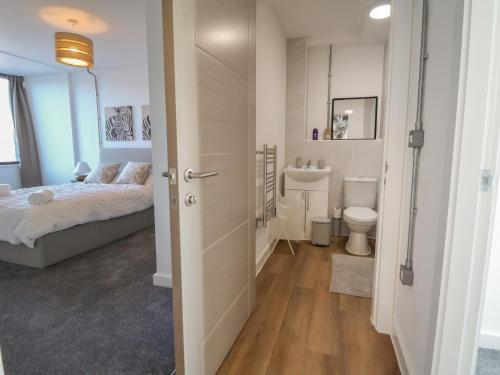 Ένα μπάνιο στο The Works by DAG