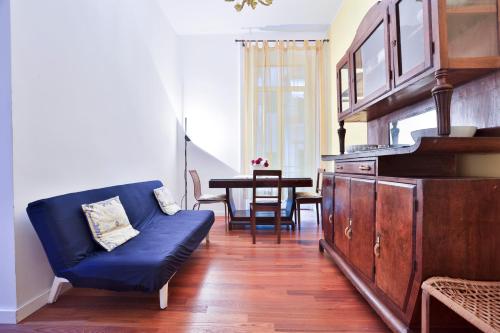 GuestHost - Residenza Mura Greche Historic Center