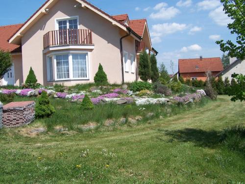Сад в PENZION BĚLČICE Sportovní 299