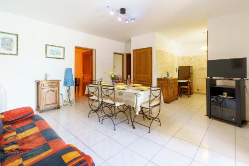La Caletta Corsa Apartments con due camere a 100 m dal mare - WiFi fibra FTTH - ALL INCLUSIVE