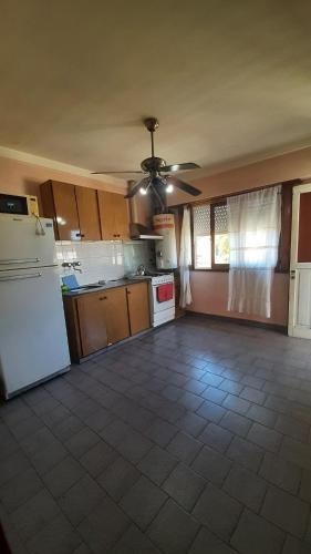 Afbeelding uit fotogalerij van Apartment for 4 people in Necochea