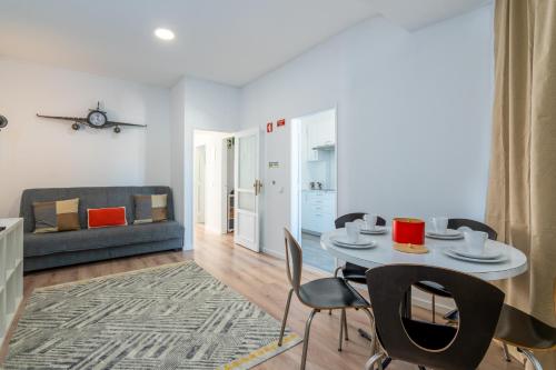 OPO Bolhao Flats by Destiny Houses