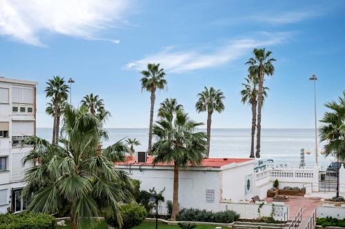 Garden and Pool in Benalmadena next to the beach photo 23