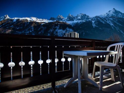 Studio Chamonix 5 pers, balcon, parking, animaux ok - FR-1-517-45 photo 11