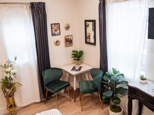 Fotografie z fotogalerie ubytování Downtown Boise Sunset Ave Romantic Private Suite v destinaci Boise