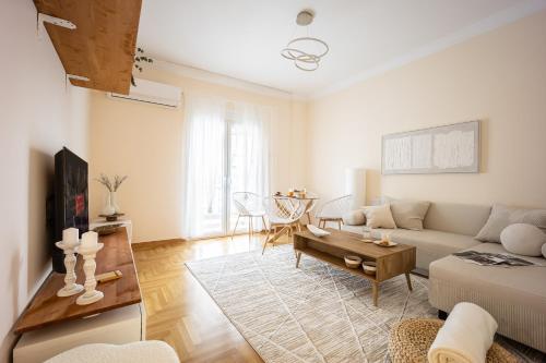 Cozy Apartment - Best Location in Athens