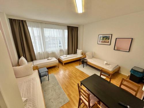 Ảnh trong thư viện ảnh của Hevals Budget & Beyond Apartments ở Berlin