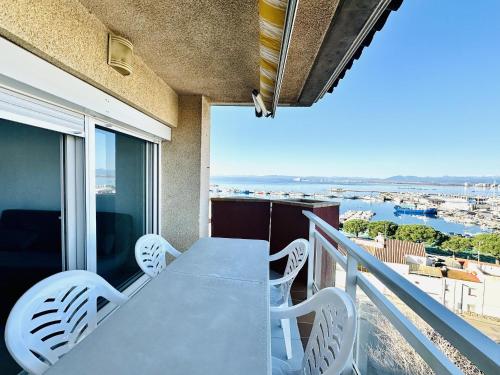 ROCMAR. Apartamento con terraza cerca del mar – Roses - ES-258-9