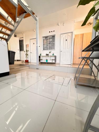 Η κουζίνα ή μικρή κουζίνα στο Residencial SA