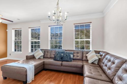 Fotografie z fotogalerie ubytování Modern Townhome Near Charleston v destinaci Ladson