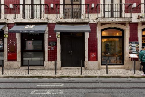 Chic 1-Bedroom in Cais do Sodré - Modern and Central