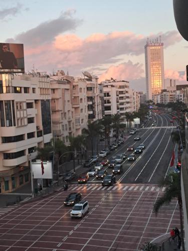 Een algemene foto van Casablanca of een uitzicht op de stad vanuit het appartement