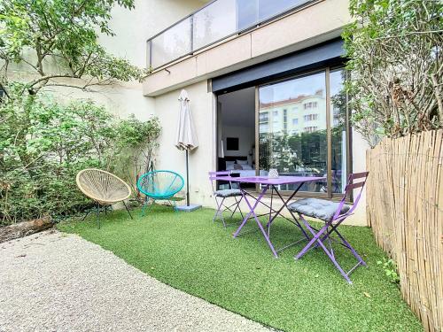 Photo de la galerie de l'établissement Charmant Studio avec Jardin Privé - Proche Centre & Restaurants, à Dijon