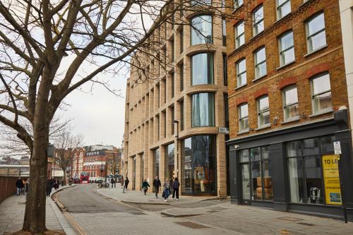master Farringdon photo 27