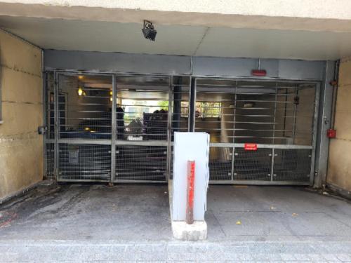 Φωτογραφία από το άλμπουμ του ibis Paris Porte de Clichy Centre σε Clichy