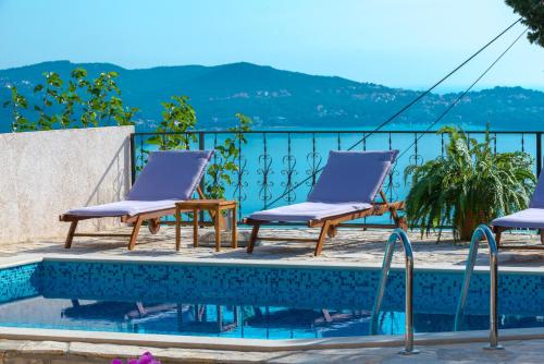 Villa Tereza with Private Pool, Jacuzzi & Sea View