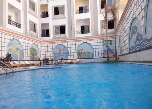 Sheraton Plaza Near Marina