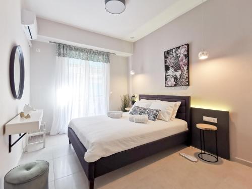 Stylish apartment next to metro and Acropolis