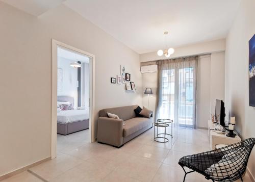 Stylish apartment next to metro and Acropolis
