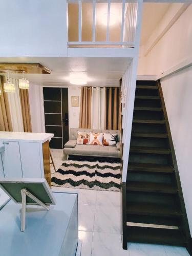 Χώρος καθιστικού στο Aki's Place Binangonan