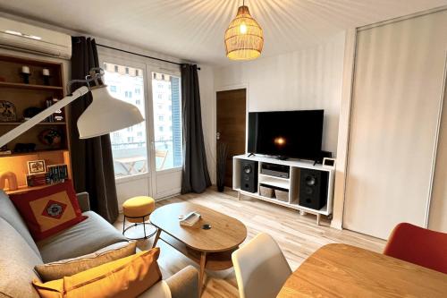 Photo de la galerie de l'établissement Charming T3 with balcony in Lyon Monplaisir, à Lyon