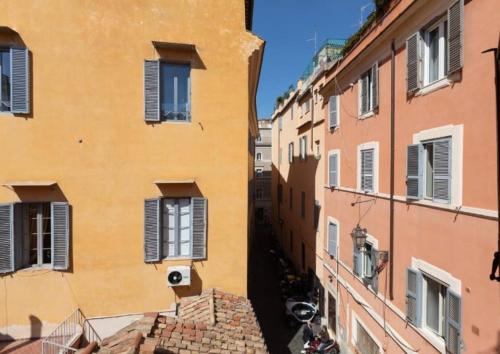 Roman heritage- Pantheon- up to 6 guests