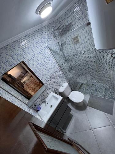 Un baño de Gran vía