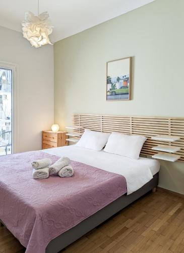 Modern&Quiet 2BD apt on a pedestrian