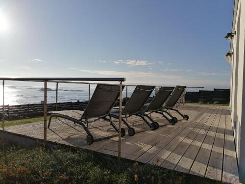 La maison de la plage 4 étoiles en front de mer SPA intérieur GR34