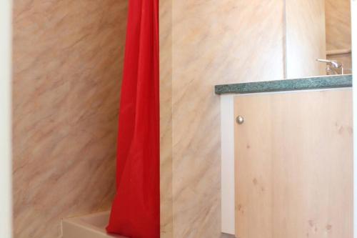 Ένα μπάνιο στο Appt 2 pièces LA ROCHELLE - LR030-A118