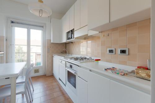 GuestHost - Comfy Family Apartment in Milan