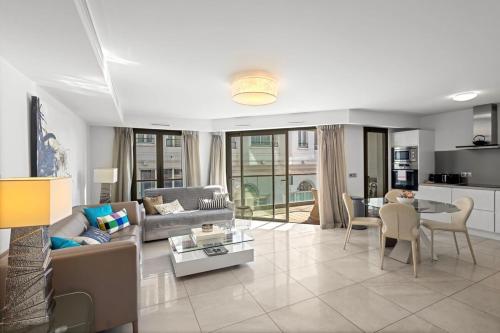 Cannes Croisette 2 bedrooms - 7C3