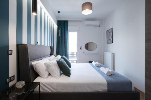Modern 2BD very spacious apt next to metro station