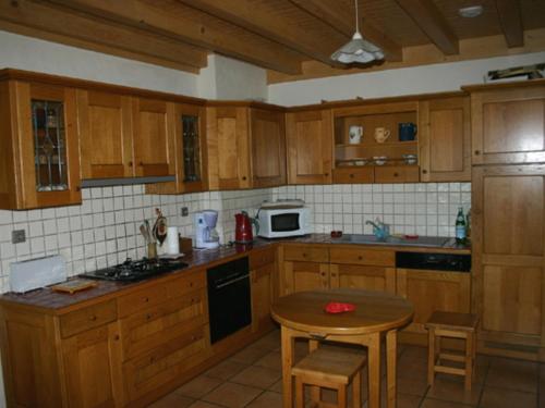 Φωτογραφία από το άλμπουμ του Chalet sur piste au Praz de Lys - 8 pers, 4 ch, proche Mont-Blanc - FR-1-815-2 σε Taninges