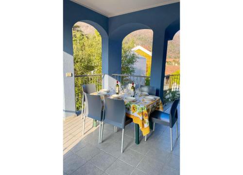 Fotografie z fotogalerie ubytování Appartamento Due Viali v destinaci Cannobio