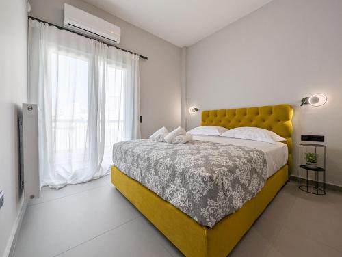 Acropolis view 2BD penthouse next to tram and port