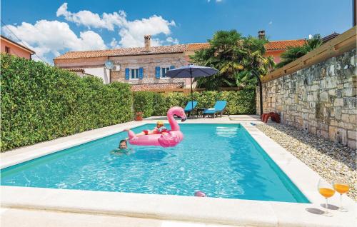 2 Bedroom Amazing Home In Rovinj