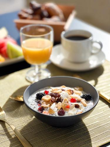 Jídlo v hotelu nebo okolí