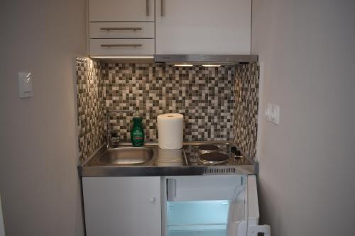 Renovated City Center Studio
