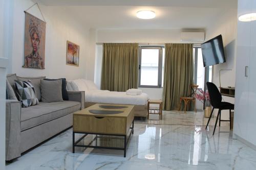 Syntagma Luxury Suites by CK-2