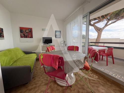 coquet appartement 1 chambre avec parking bord de plage