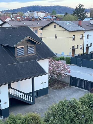 Budova, kde se apartmán nachází